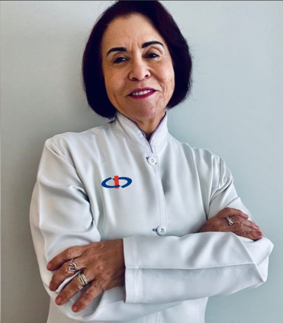 Drª Vera Santos responsável Técnica do Centro Integrado de Dermatologia - Dermatologista Recife